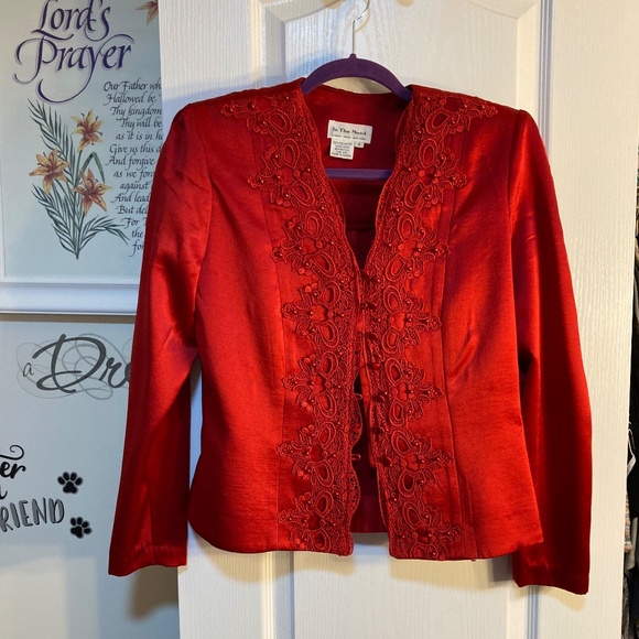IN THE MOOD (2) PCS SKIRT SUIT - Picture 8 of 12